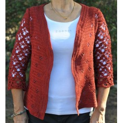 Gilet au crochet dentelle fait main