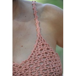 Débardeur au crochet fait main